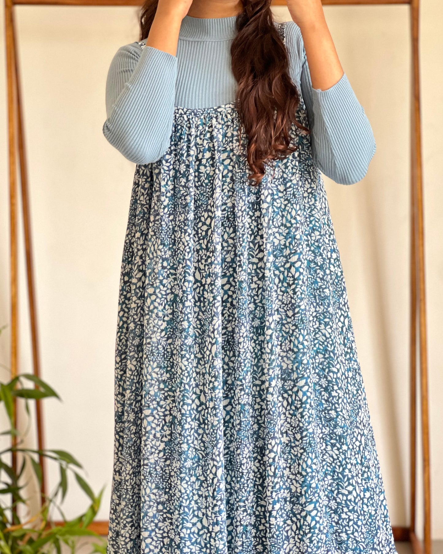 Blue printed pinafore with inner