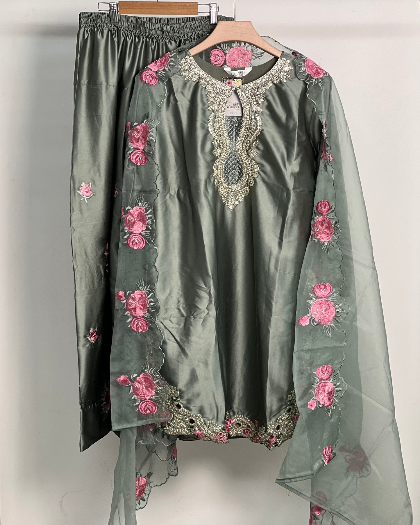Farshi salwar