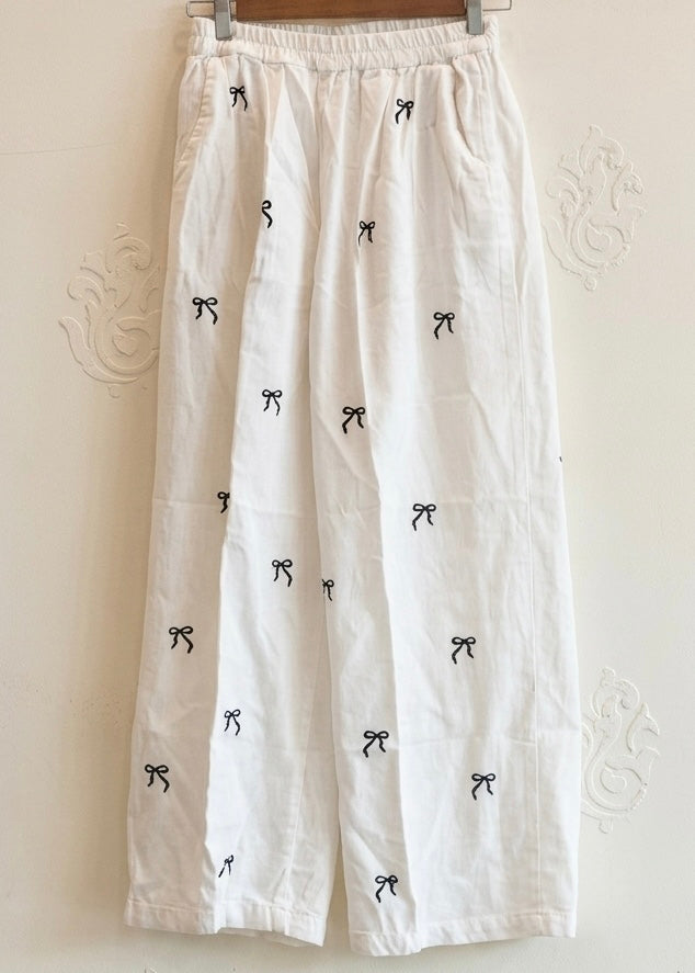 Bow print straight fit pant