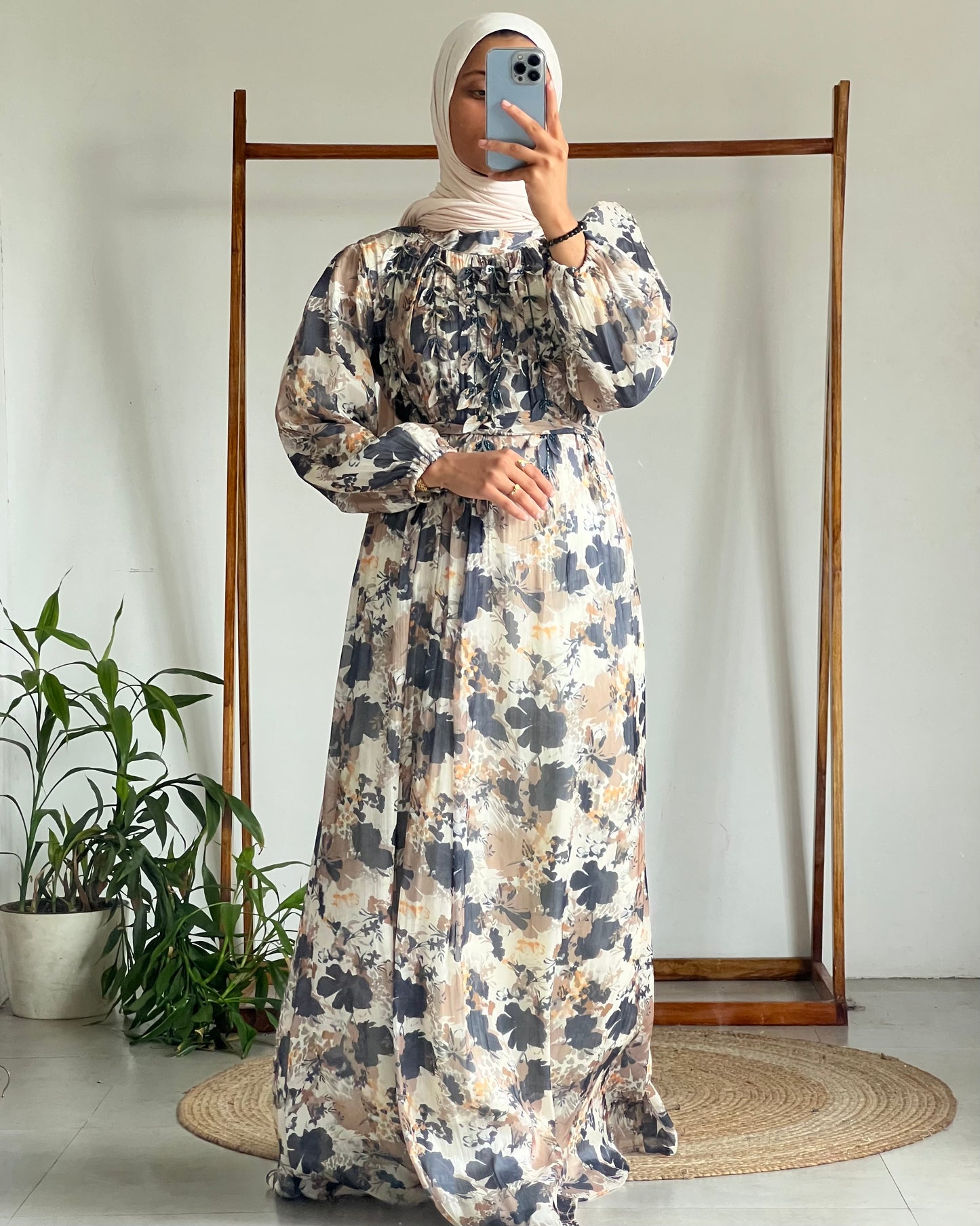 Elegant floral georgette gown