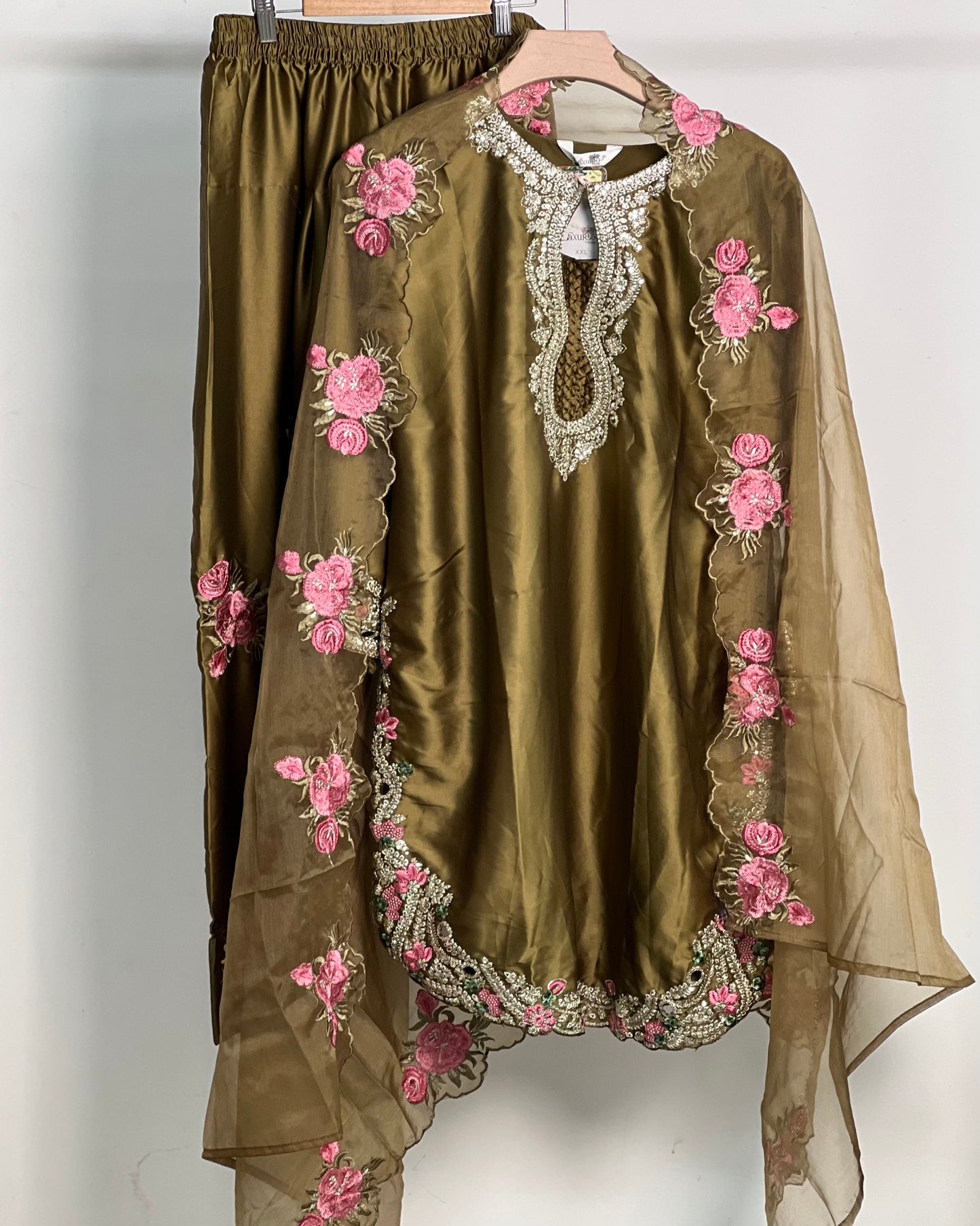 Farshi salwar