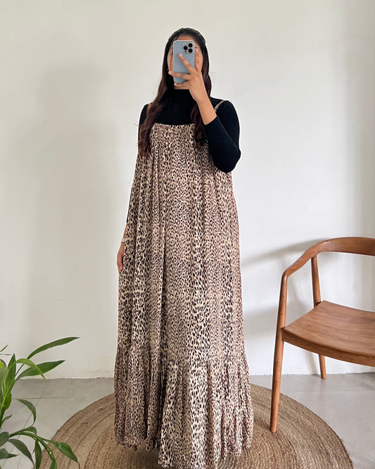 Animal print pinafore with inner