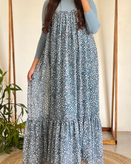 Blue printed pinafore with inner