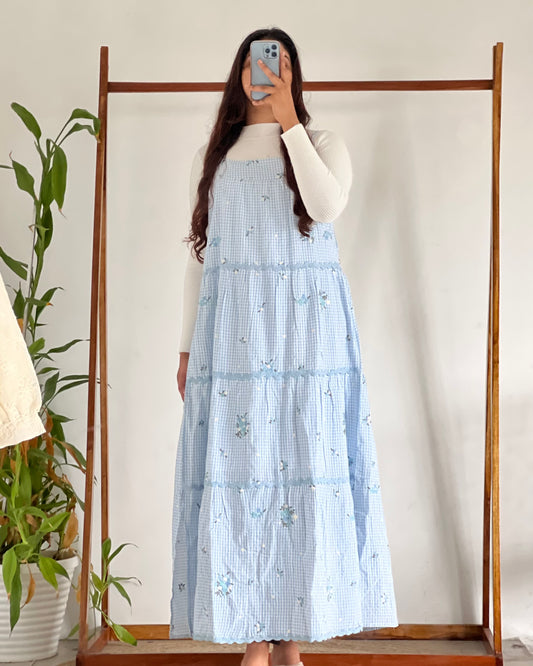 Imported pinafore with inner