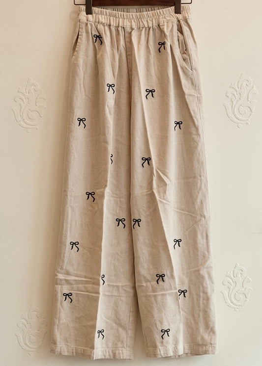 Bow print straight fit pant