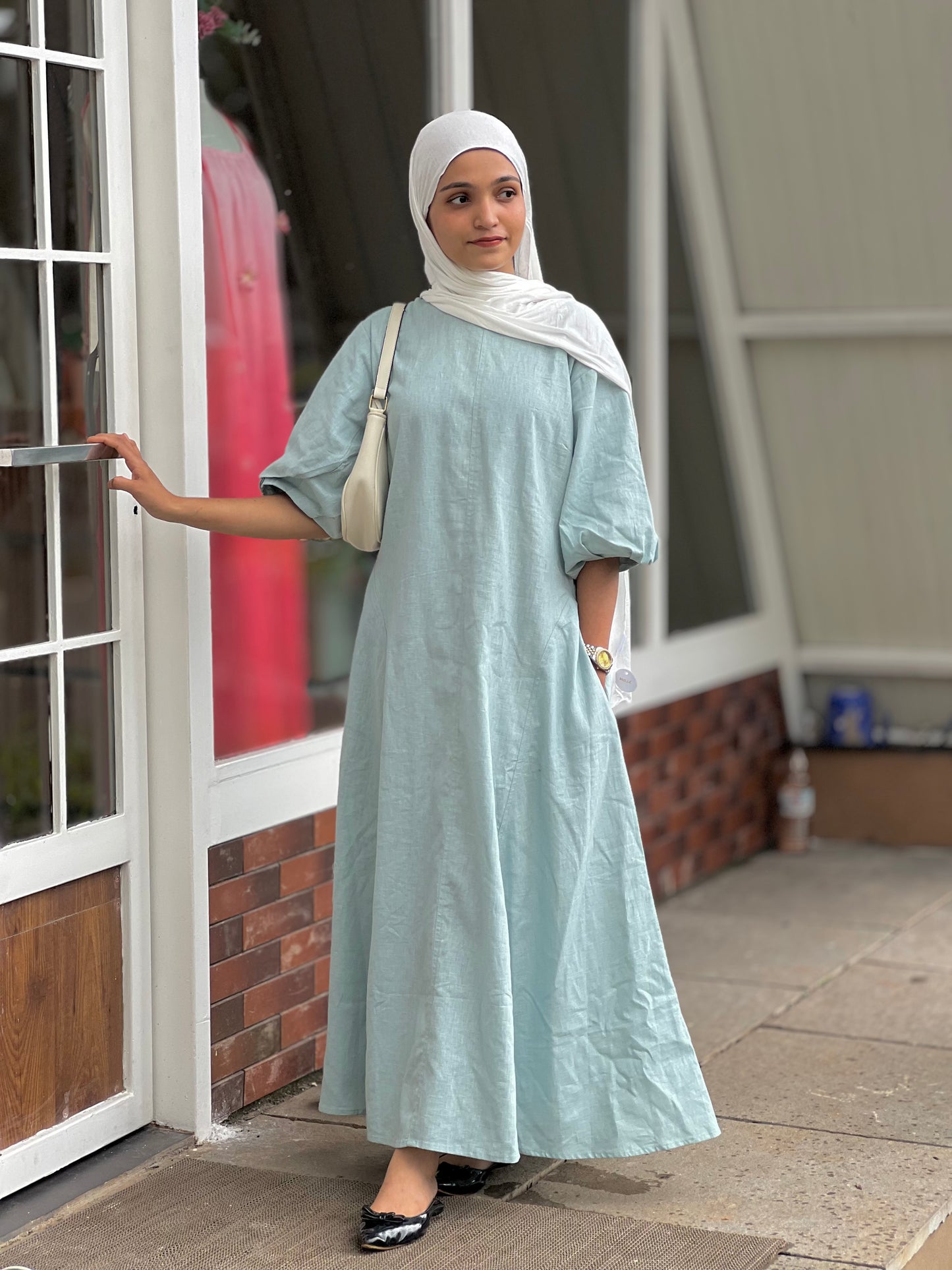 Importeg gown