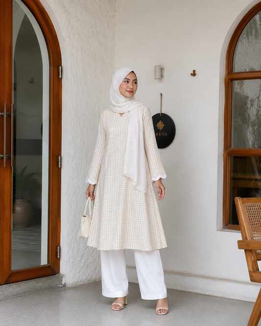 Modest wear top