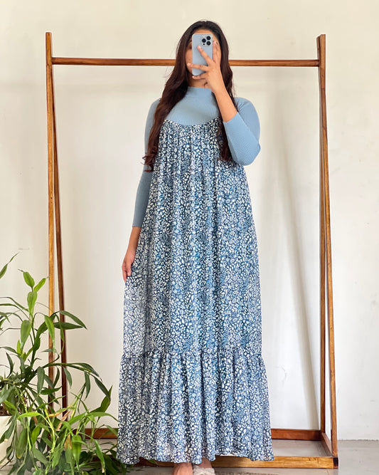 Blue printed pinafore with inner